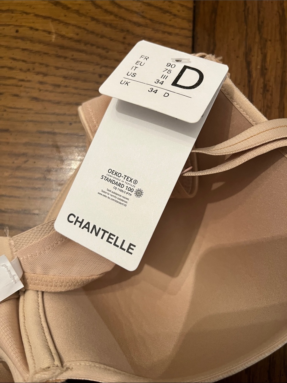Chantelle Light Nude Smooth Underwire T Shirt Bra, size 34D, new with tags - Picture 14 of 15